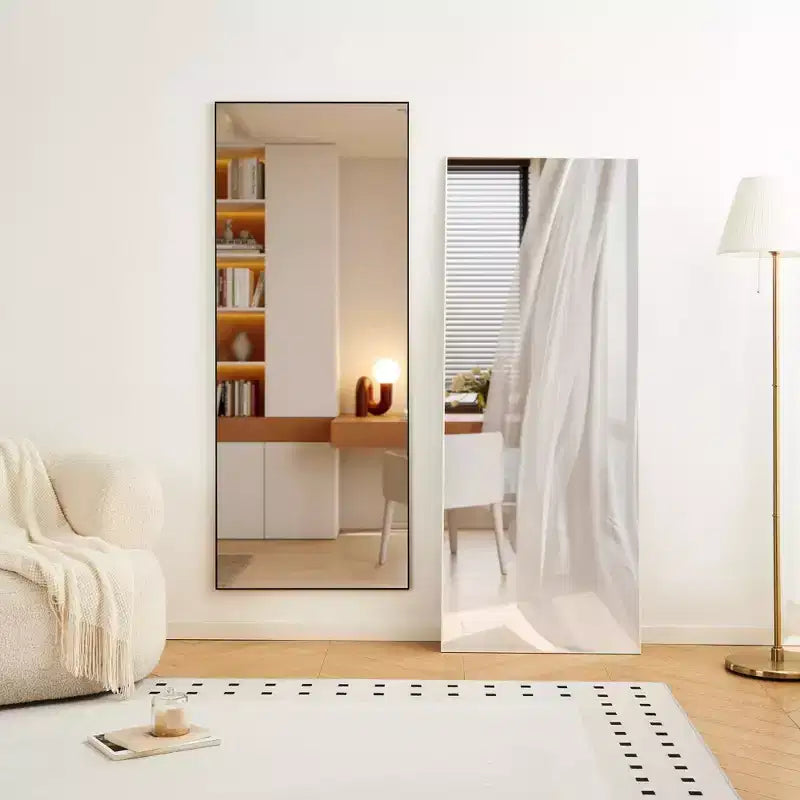 Espejo de cuerpo entero de 70 x 31 pulgadas, marco de aleación de aluminio blanco, de pie o montado en la pared, de alta definición y a prueba de roturas