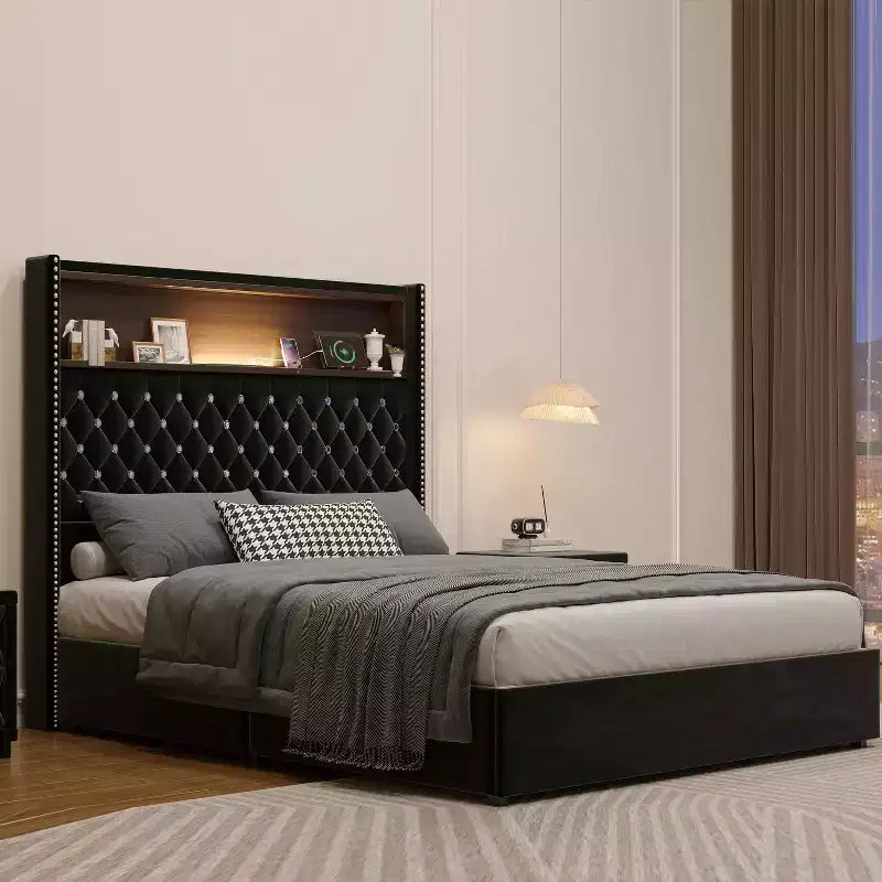 Cama de plataforma tapizada de terciopelo tamaño completo, cabecero con alas de 132 cm con luz nocturna y puerto USB, color negro