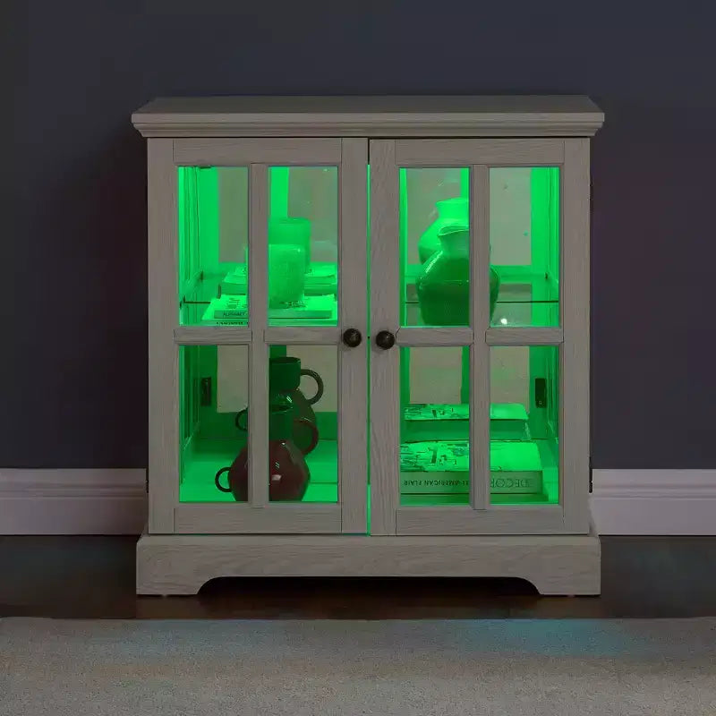Vitrina LED Antigua con Puertas de Cristal, Estantes Ajustables y Control Remoto para Exhibición Vintage